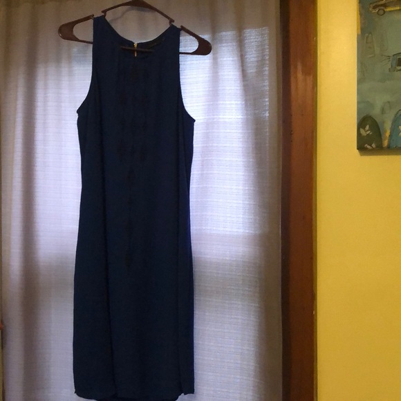 Dress - Picture 5 of 5